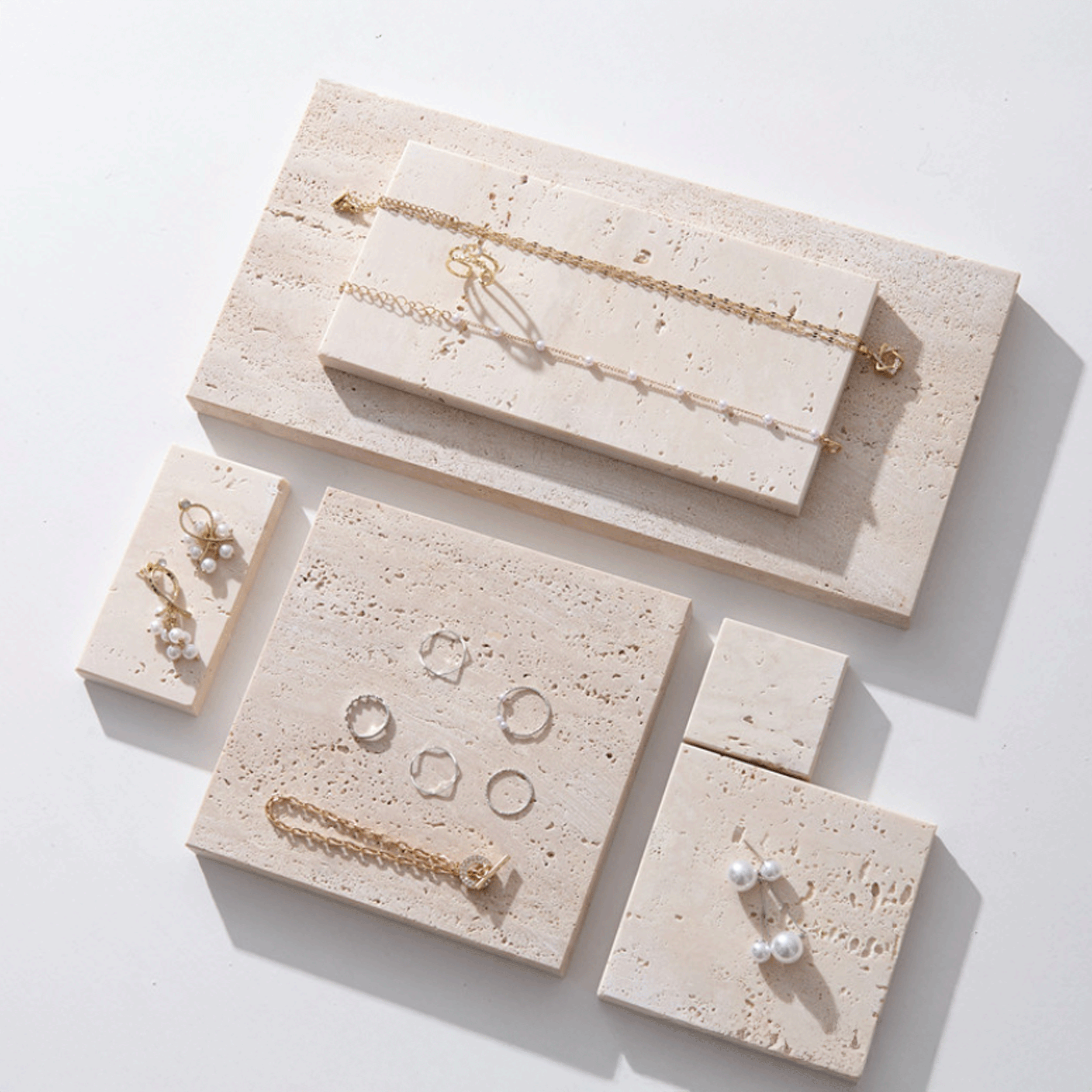 The Stone Plate】重ねて、並べて、無限の表情 | Lib Curate ---「心地